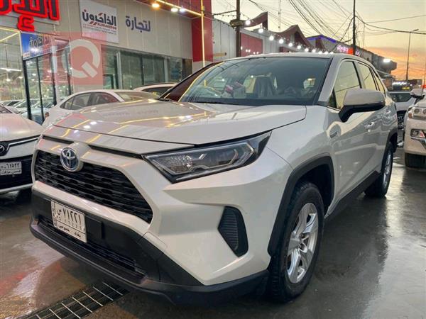 Toyota for sale in Iraq